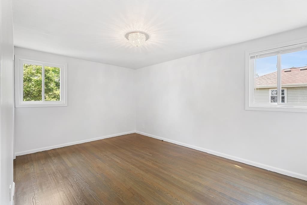 Single Family Residence at 4 June Ln, Newton MA 02458, photo 16 of 37