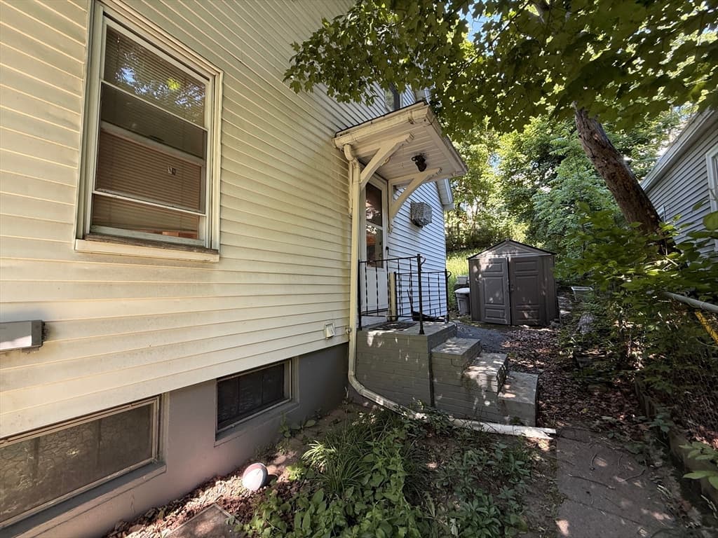 18 Pleasant St, Fitchburg MA 01420 photo 35
