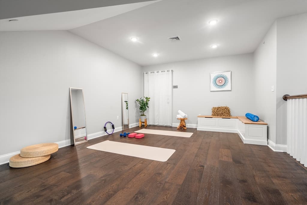 635 Old Post Road # 303, Sharon MA 02067 photo 16