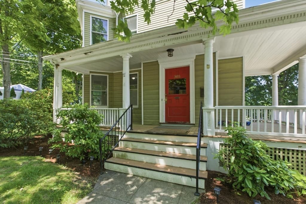 Single Family Residence at 305 Central St, Newton MA 02466, photo 26 of 38