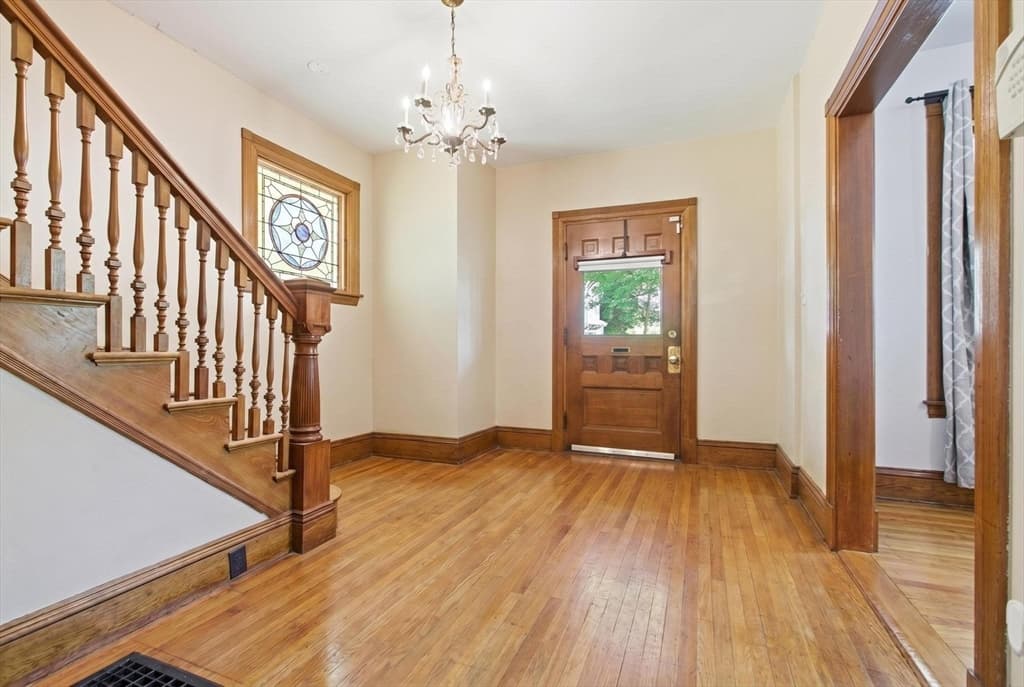 Single Family Residence at 305 Central St, Newton MA 02466, photo 14 of 38