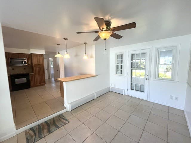 Single Family Residence at 110 Longmeadow Dr, Lowell MA 01852, photo 10 of 21