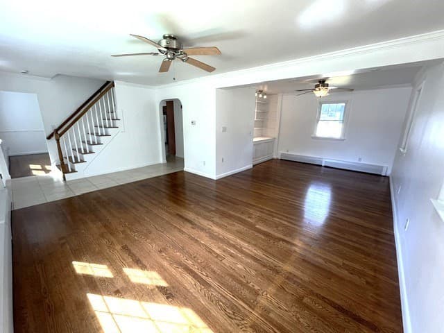 Single Family Residence at 110 Longmeadow Dr, Lowell MA 01852, photo 4 of 21
