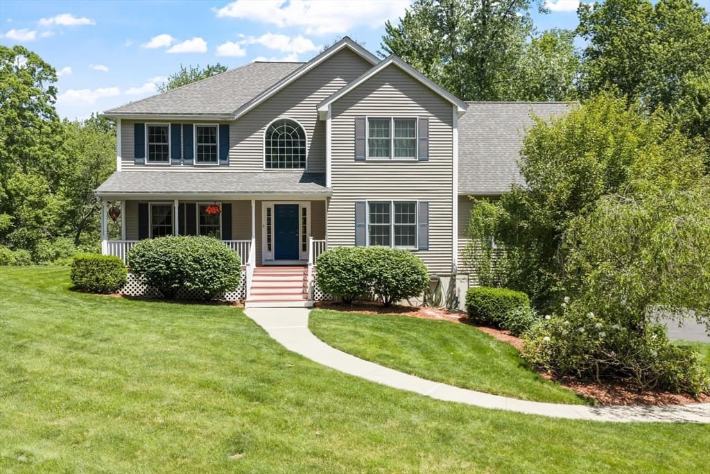 Single Family Residence at 5 Laury Lane, Littleton MA 01460, Littleton, photo 2 of 42