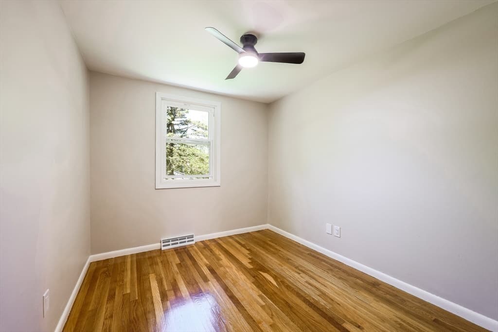 Single Family Residence at 181 E Main St, Westborough MA 01581, photo 17 of 38