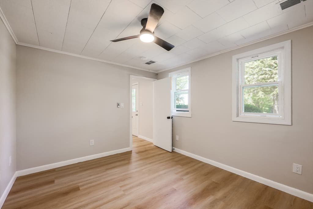 Single Family Residence at 181 E Main St, Westborough MA 01581, photo 30 of 38