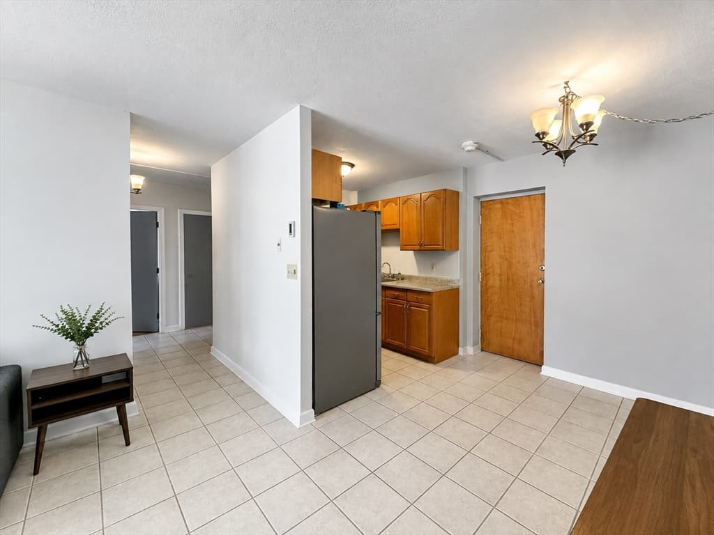 103 Newman Rd # 17, Malden MA 02148 photo 4