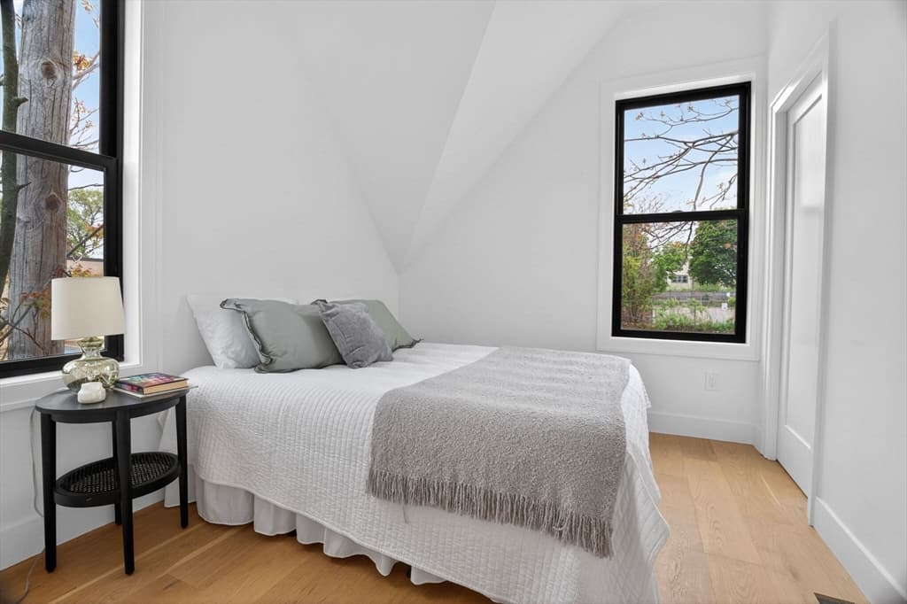 Condominium at 22 Spring Hill Terrace # 22, Somerville MA 02143, photo 16 of 27