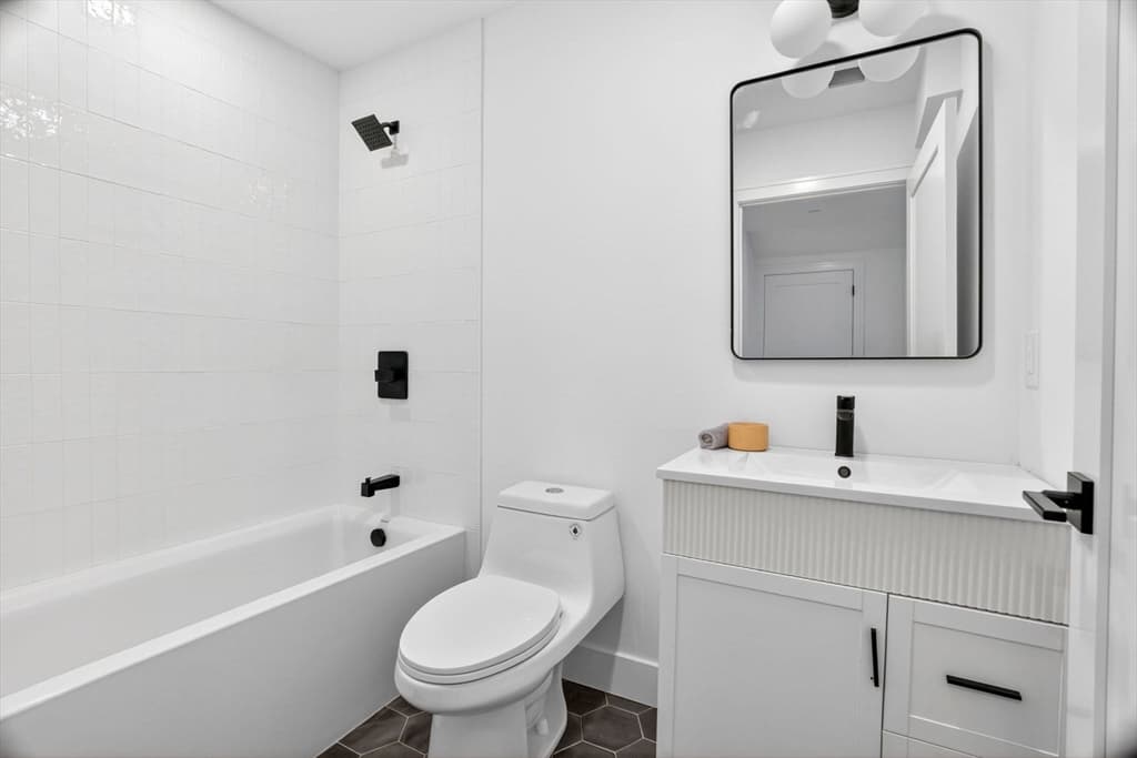 Condominium at 22 Spring Hill Terrace # 22, Somerville MA 02143, photo 20 of 27