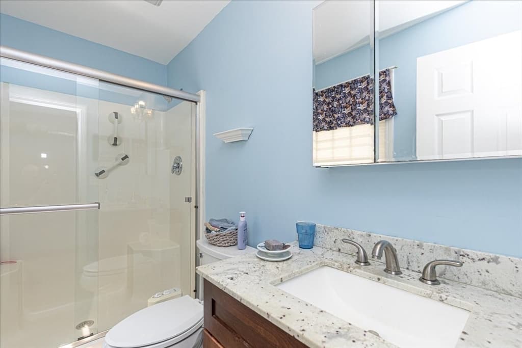 Single Family Residence at 16 Dunlin Way, Portsmouth NH 03801, Portsmouth, photo 17 of 42