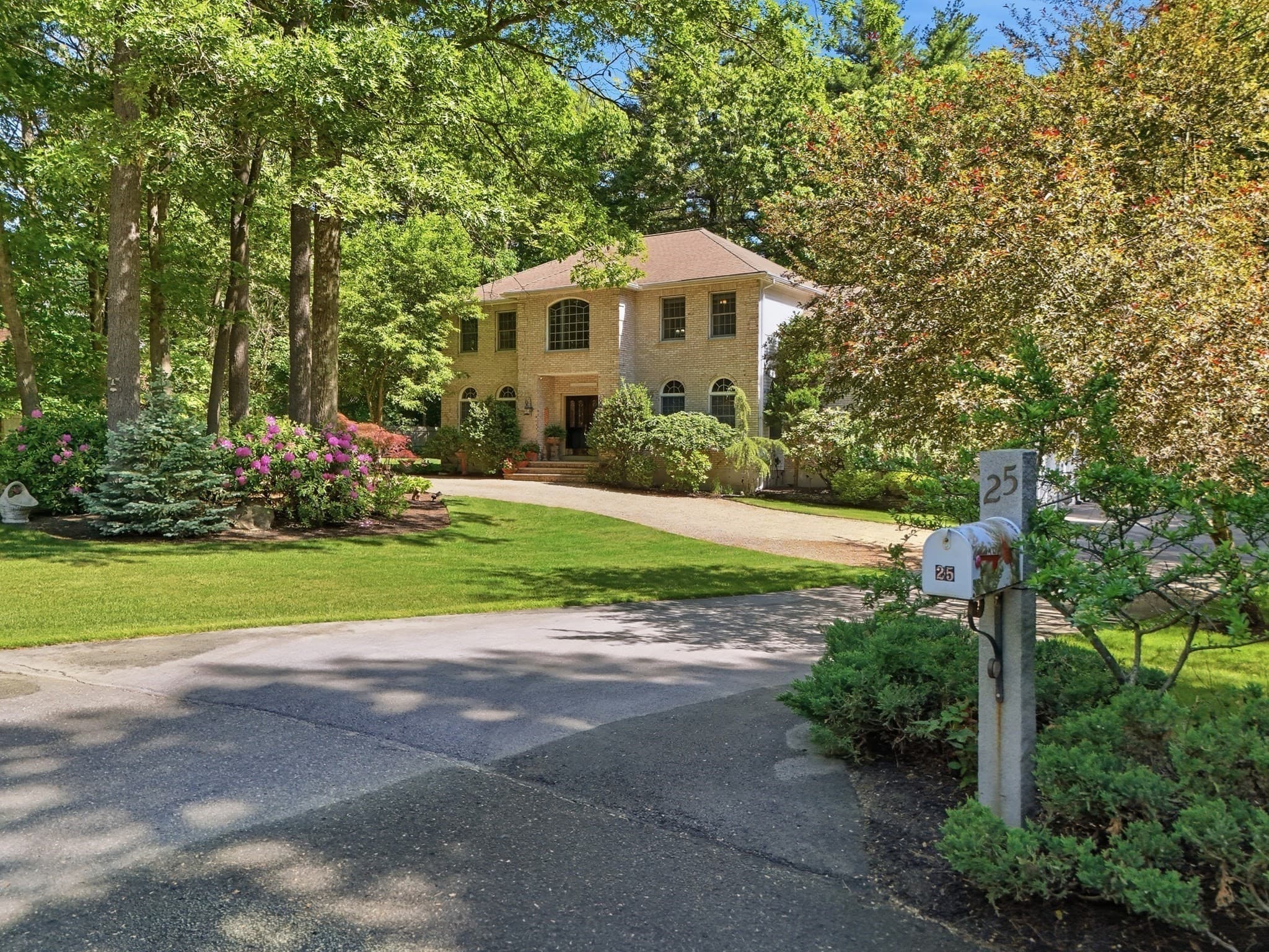 Single Family Residence at 25 Haymeadow Rd, Boxford MA 01921, Boxford, photo 3 of 42