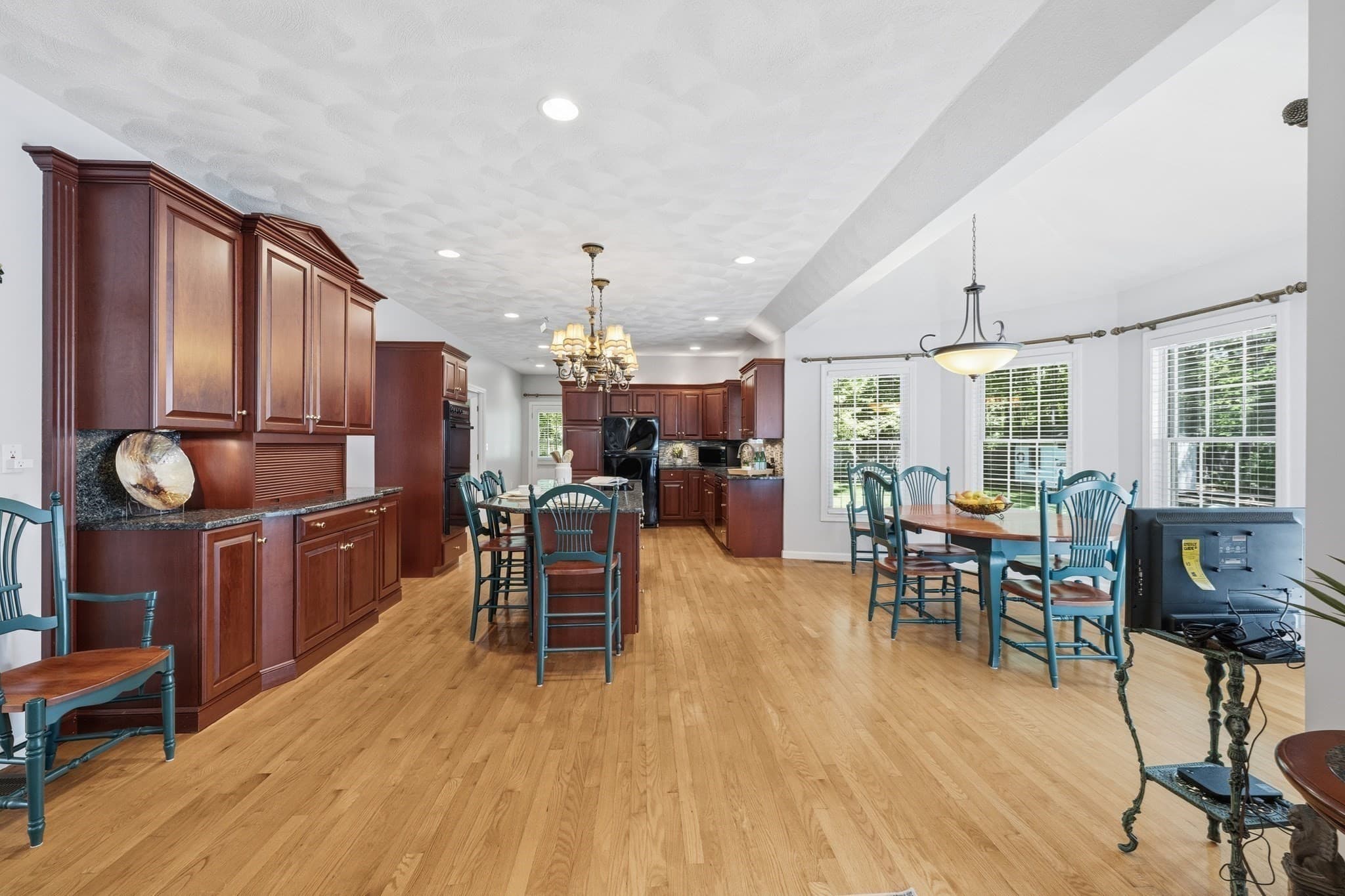 Single Family Residence at 25 Haymeadow Rd, Boxford MA 01921, Boxford, photo 15 of 42