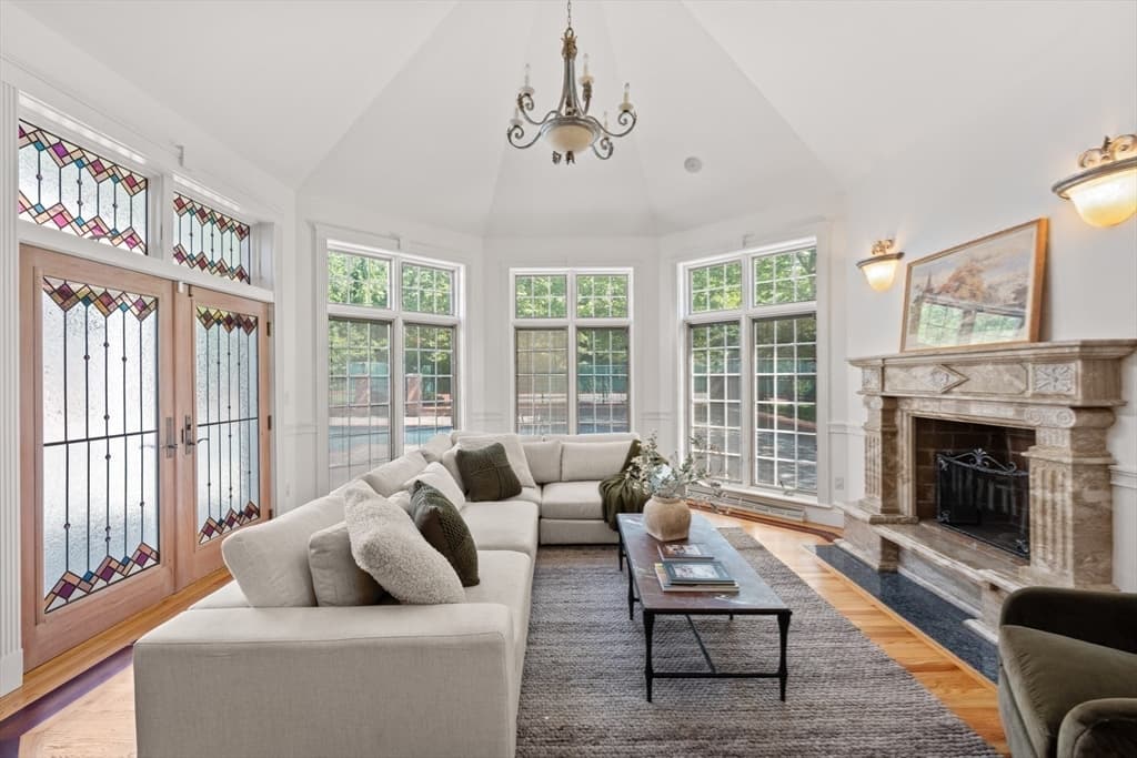 15 Brown Street, Weston MA 02493 photo 11