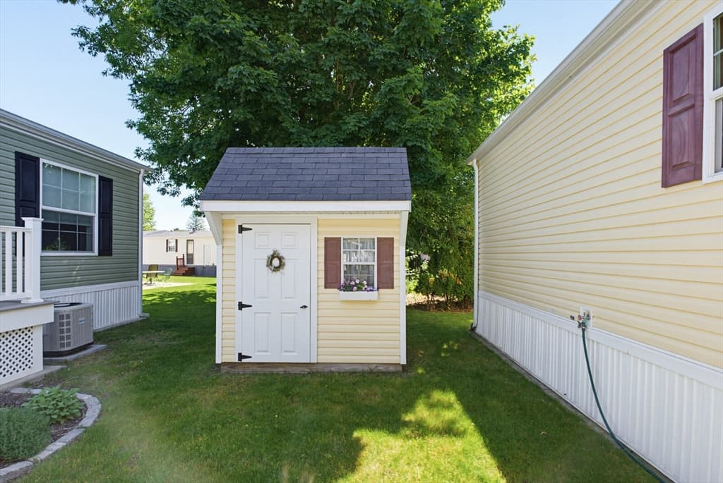 300 East Washington, North Attleboro MA 02760 photo 27