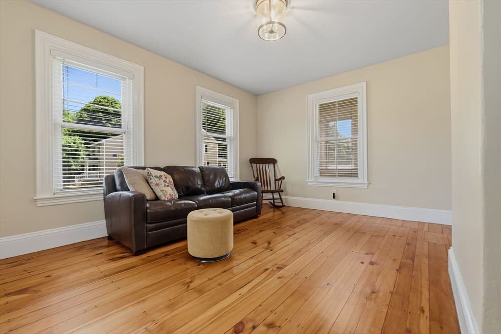 11 Colchester, Amesbury MA 01913 photo 6