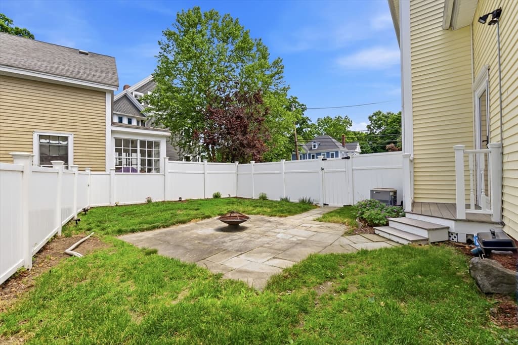 11 Colchester, Amesbury MA 01913 photo 15