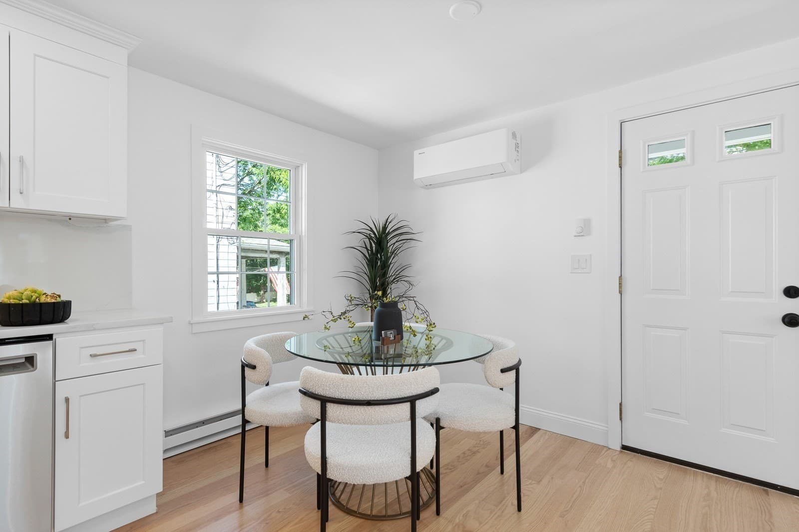 Condominium at 22 Park St # A, Wakefield MA 01880, photo 11 of 32
