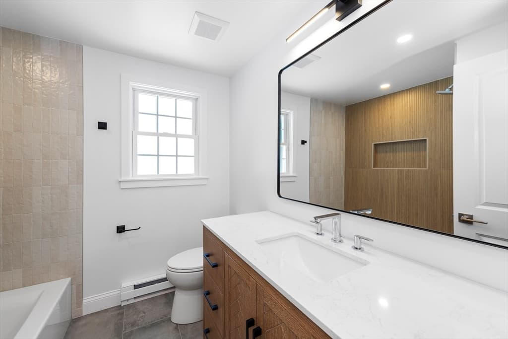 22 Park St # B, Wakefield MA 01880 photo 16