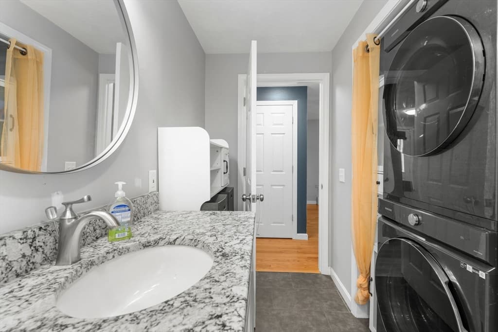 Single Family Residence at 15 Old Farm Rd, Spencer MA 01562, Spencer, photo 18 of 42