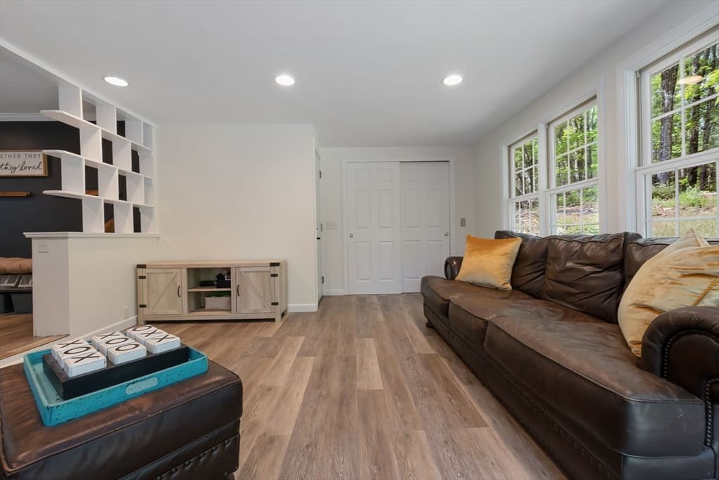 Single Family Residence at 138 Killam Hill Rd, Boxford MA 01921, Boxford, photo 5 of 39