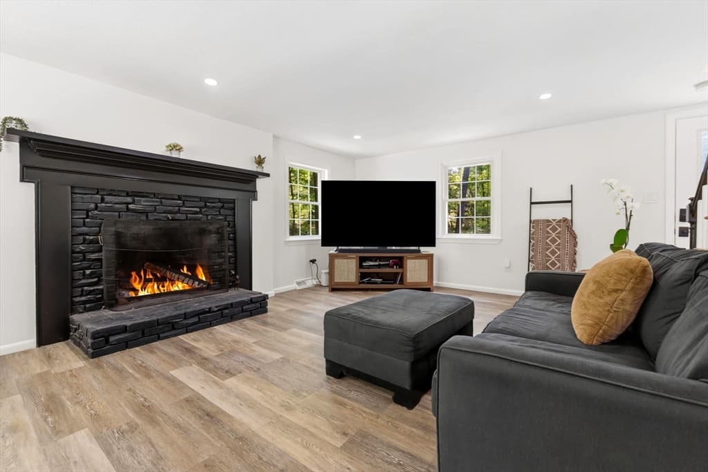 Single Family Residence at 138 Killam Hill Rd, Boxford MA 01921, Boxford, photo 21 of 39