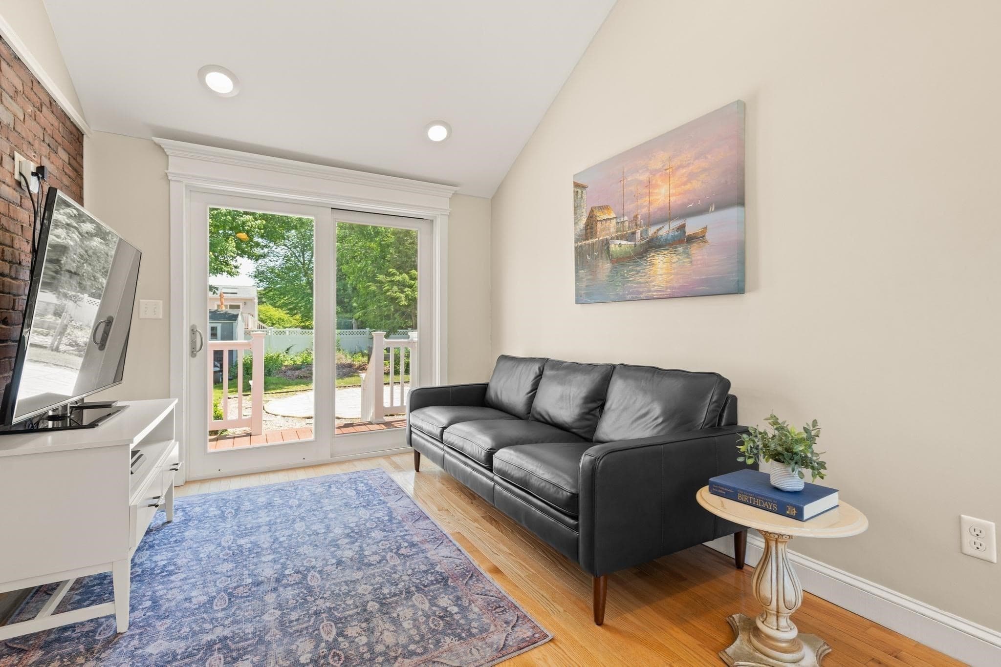 Single Family Residence at 178 Webster St, Needham MA 02494, photo 12 of 27