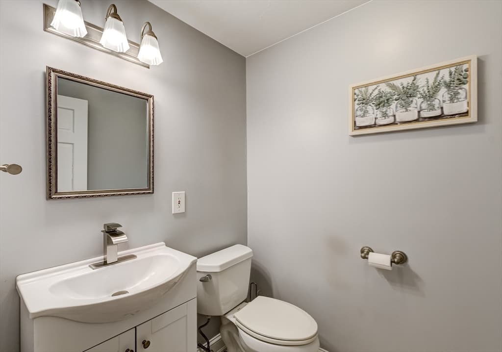 Single Family Residence at 62A East Gardner, Westminster MA 01473, photo 13 of 42