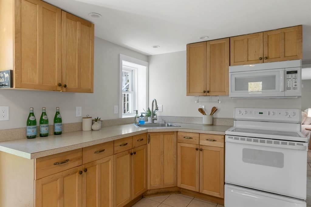 100 Village Ln, Wellfleet MA 02667 photo 23