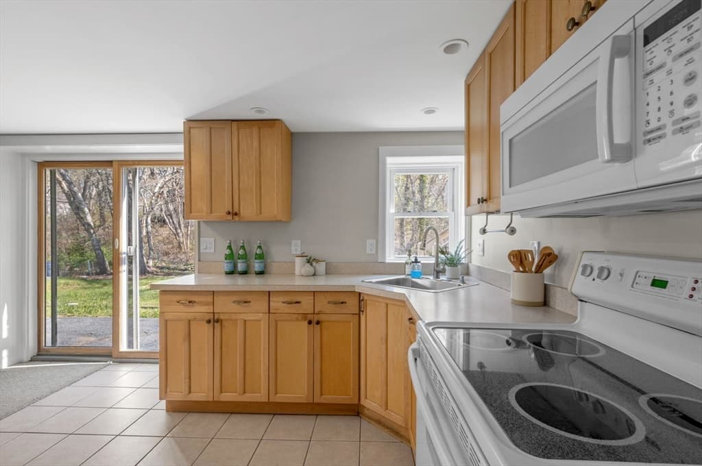 100 Village Ln, Wellfleet MA 02667 photo 24