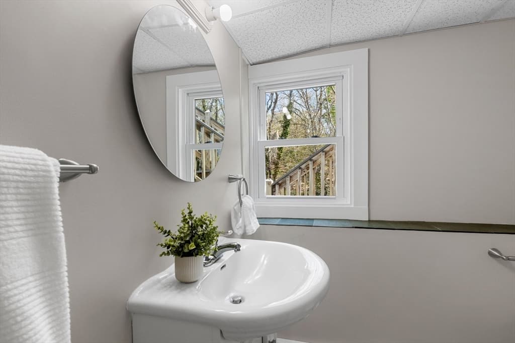 100 Village Ln, Wellfleet MA 02667 photo 25