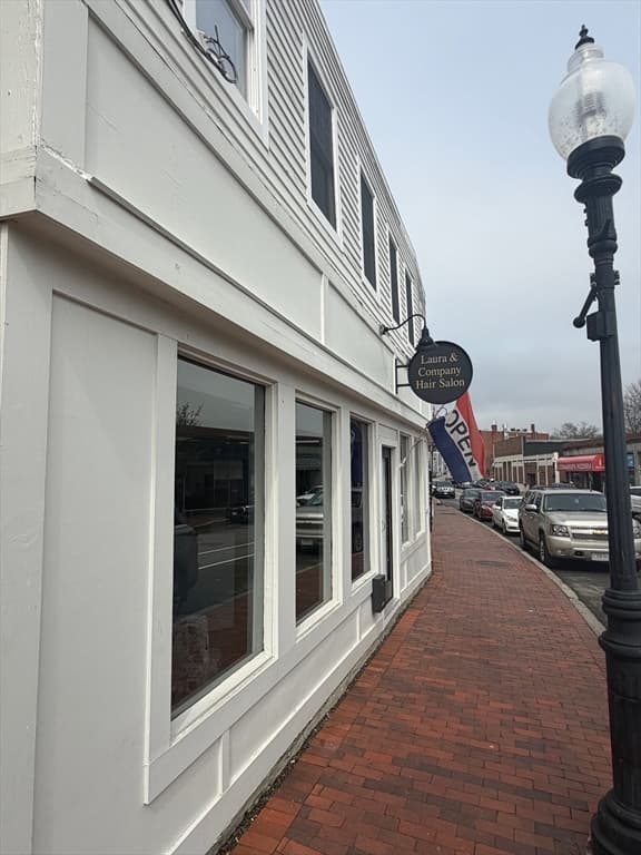 5+ Family - 5+ Units Up/Down at 222 Main St, Gloucester MA 01930, Gloucester, photo 7 of 12