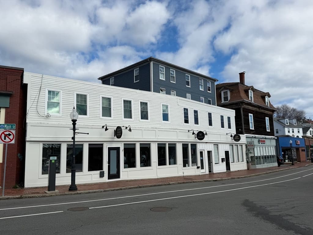 222 Main St, Gloucester MA 01930