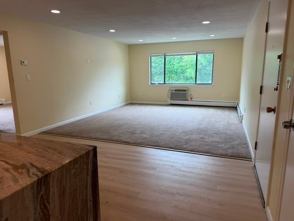 Condominium at 12 Hallmark Gardens # 7, Burlington MA 01803, Burlington, photo 13 of 16
