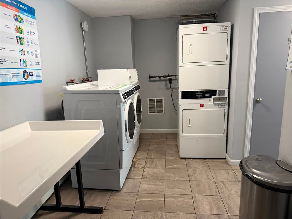 Condominium at 12 Hallmark Gardens # 7, Burlington MA 01803, Burlington, photo 15 of 16