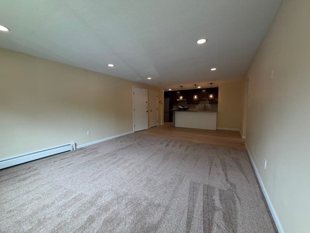 Condominium at 12 Hallmark Gardens # 7, Burlington MA 01803, Burlington, photo 11 of 16