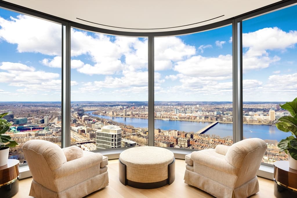 1 Dalton St # 4901, Boston MA 02199 photo 2
