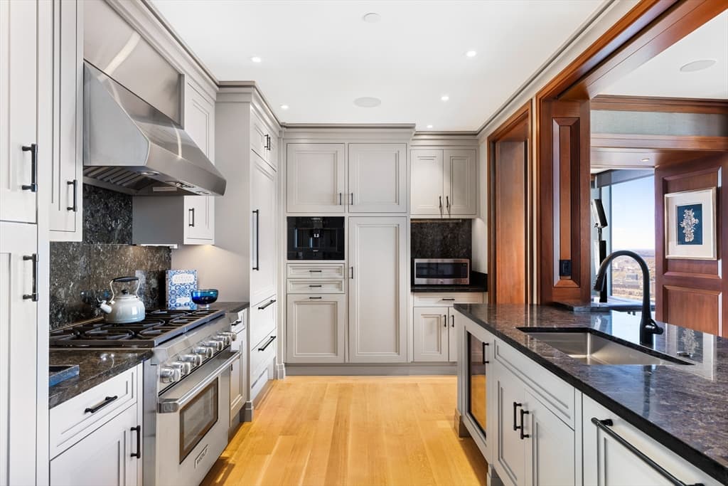 1 Dalton St # 4901, Boston MA 02199 photo 6