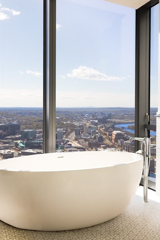 1 Dalton St # 4901, Boston MA 02199 photo 9
