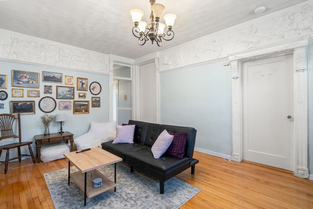Condominium at 15 Bellvista Road # 2, Boston MA 02135, photo 5 of 22