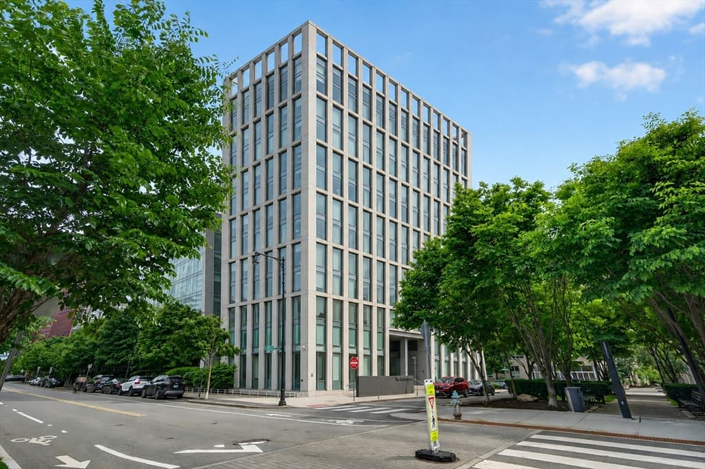 2 Earhart St # 134, Cambridge MA 02141