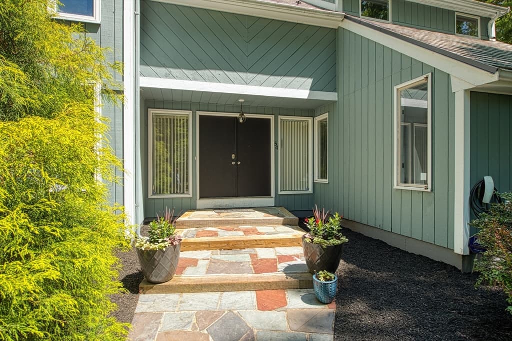 54 Barefoot Hill Road, Sharon MA 02067 photo 2