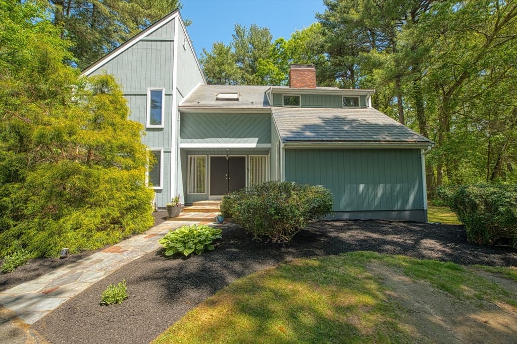 54 Barefoot Hill Road, Sharon MA 02067