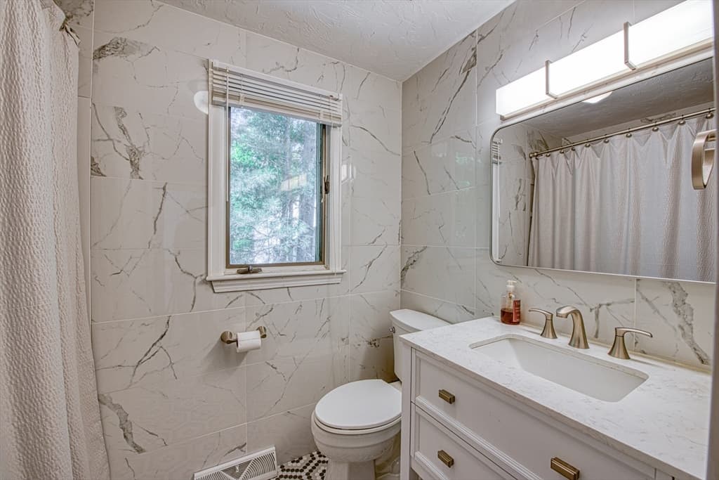 54 Barefoot Hill Road, Sharon MA 02067 photo 20