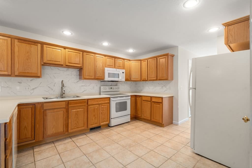 18 Haven Way # 18, Ashland MA 01721 photo 6