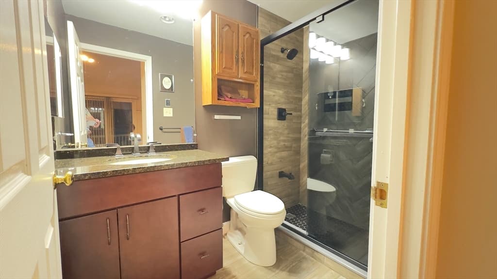 Condominium at 1 Boatswains Way # 10, Chelsea MA 02150, Chelsea, photo 27 of 42