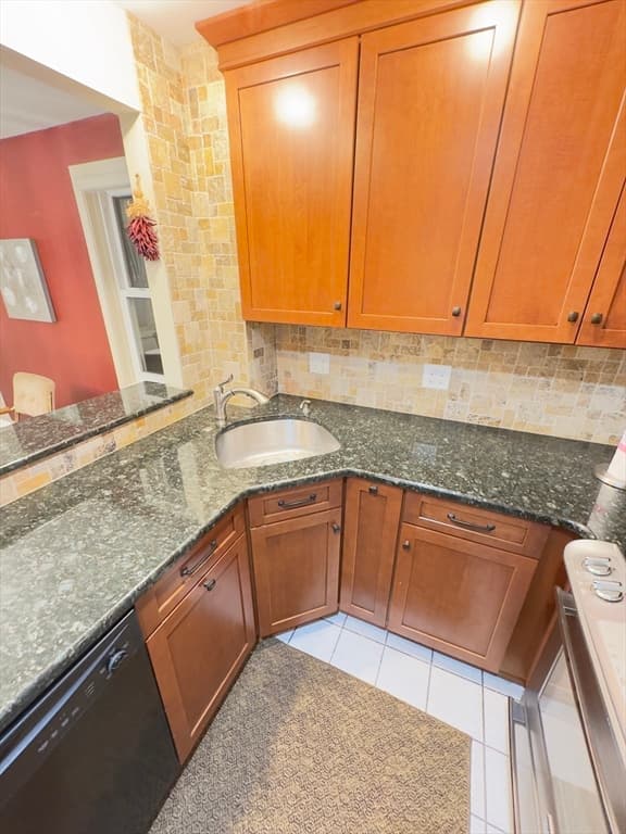 Condominium at 1 Boatswains Way # 10, Chelsea MA 02150, Chelsea, photo 17 of 42