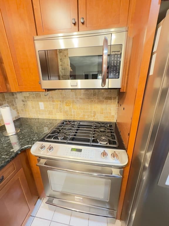 Condominium at 1 Boatswains Way # 10, Chelsea MA 02150, Chelsea, photo 16 of 42