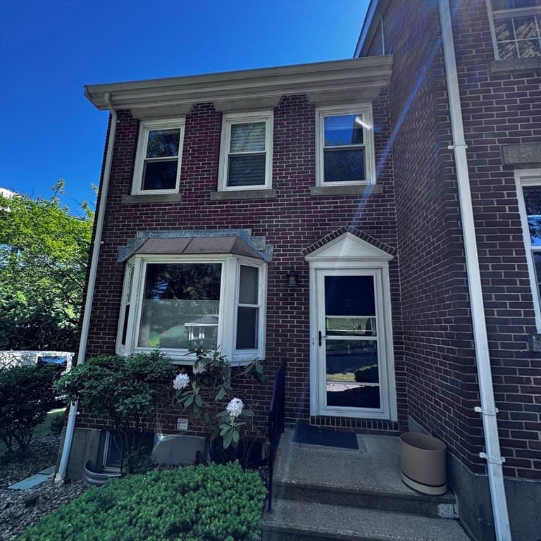 Condominium at 1 Boatswains Way # 10, Chelsea MA 02150, Chelsea, photo 12 of 42