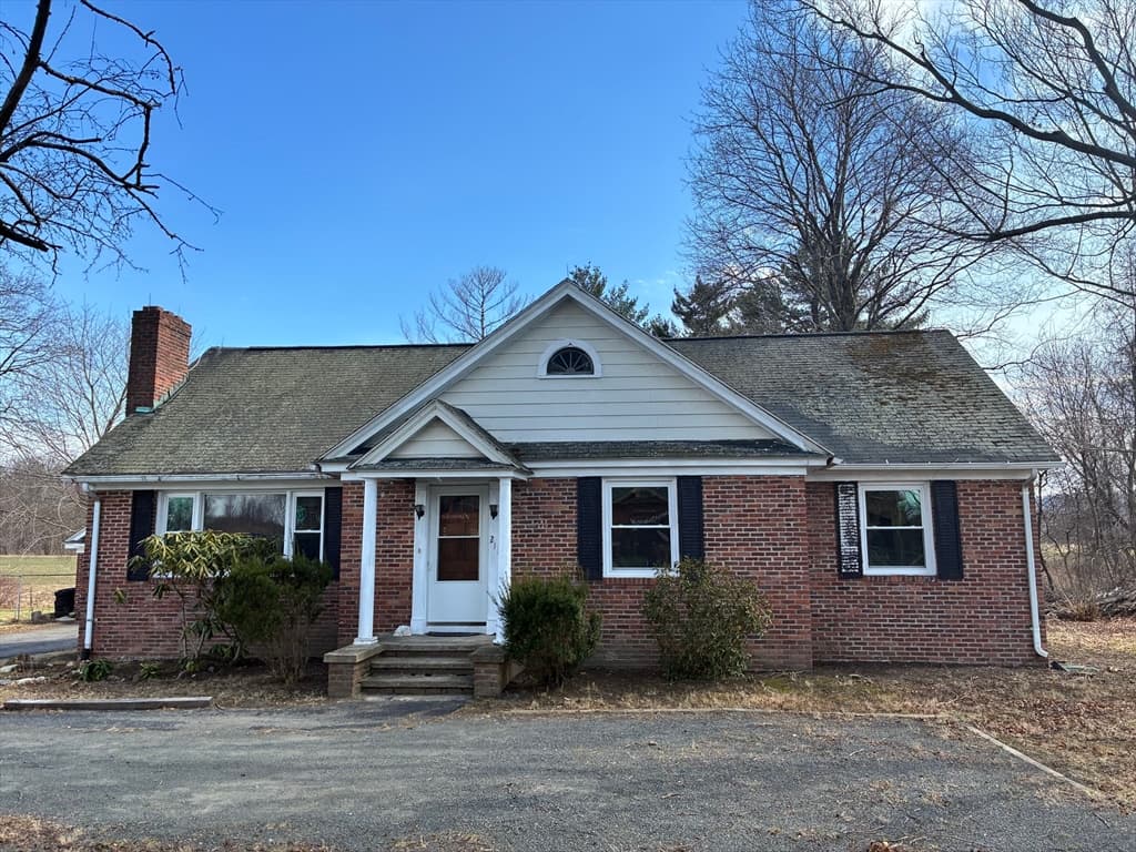 211 Russell St, Hadley MA 01035