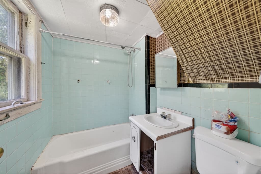 13 Percy Ave, Reading MA 01867 photo 12